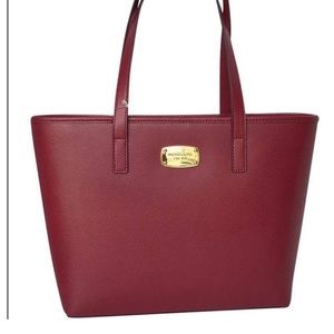 Michael Kors Cherry Jet Set Small Travel Tote